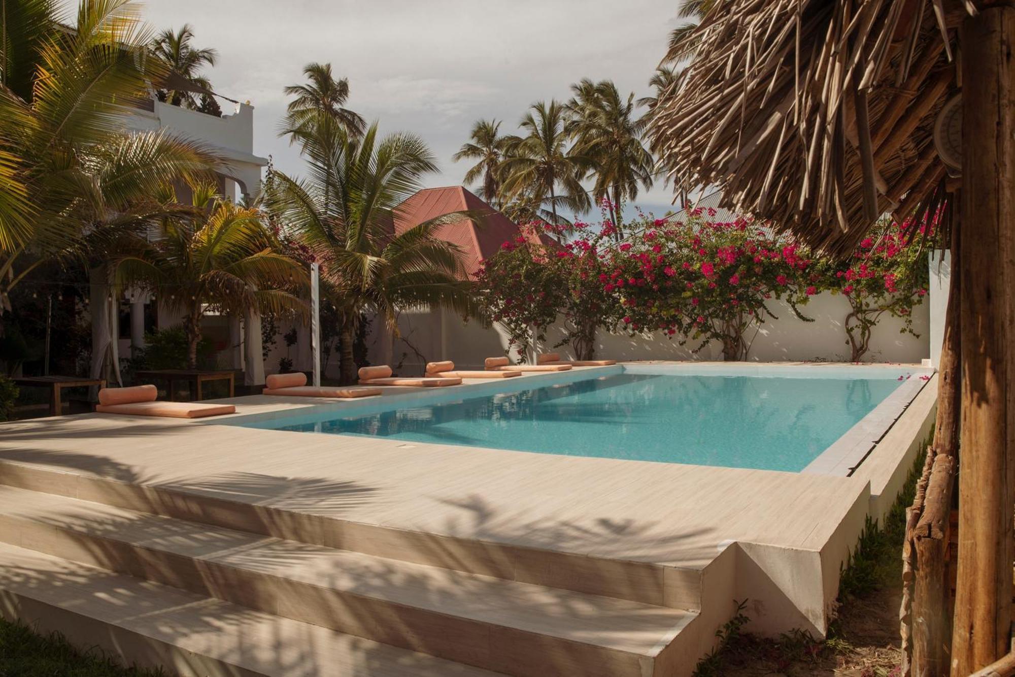 Hotel Paje White House Exterior foto